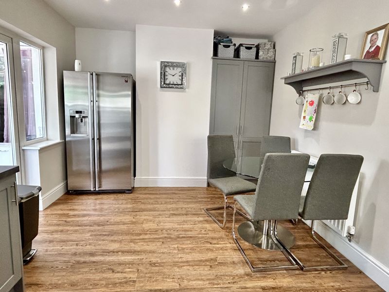 Kitchen/Diner- click for photo gallery